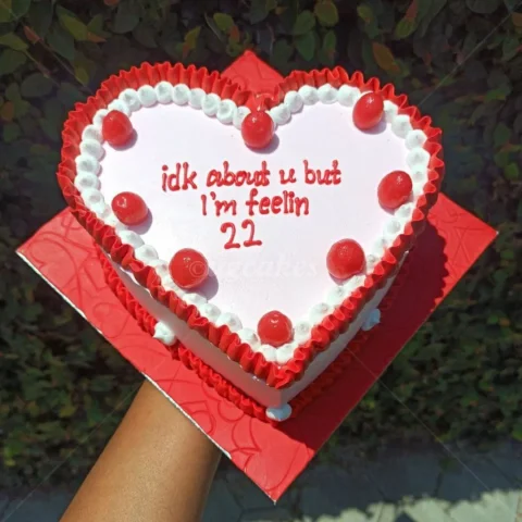 22 by Taylor swift-themed Cake