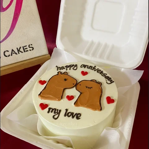 Capybara Love Cake