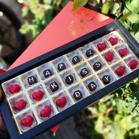 Happy Kiss Day -24 Pieces Chocolate Box